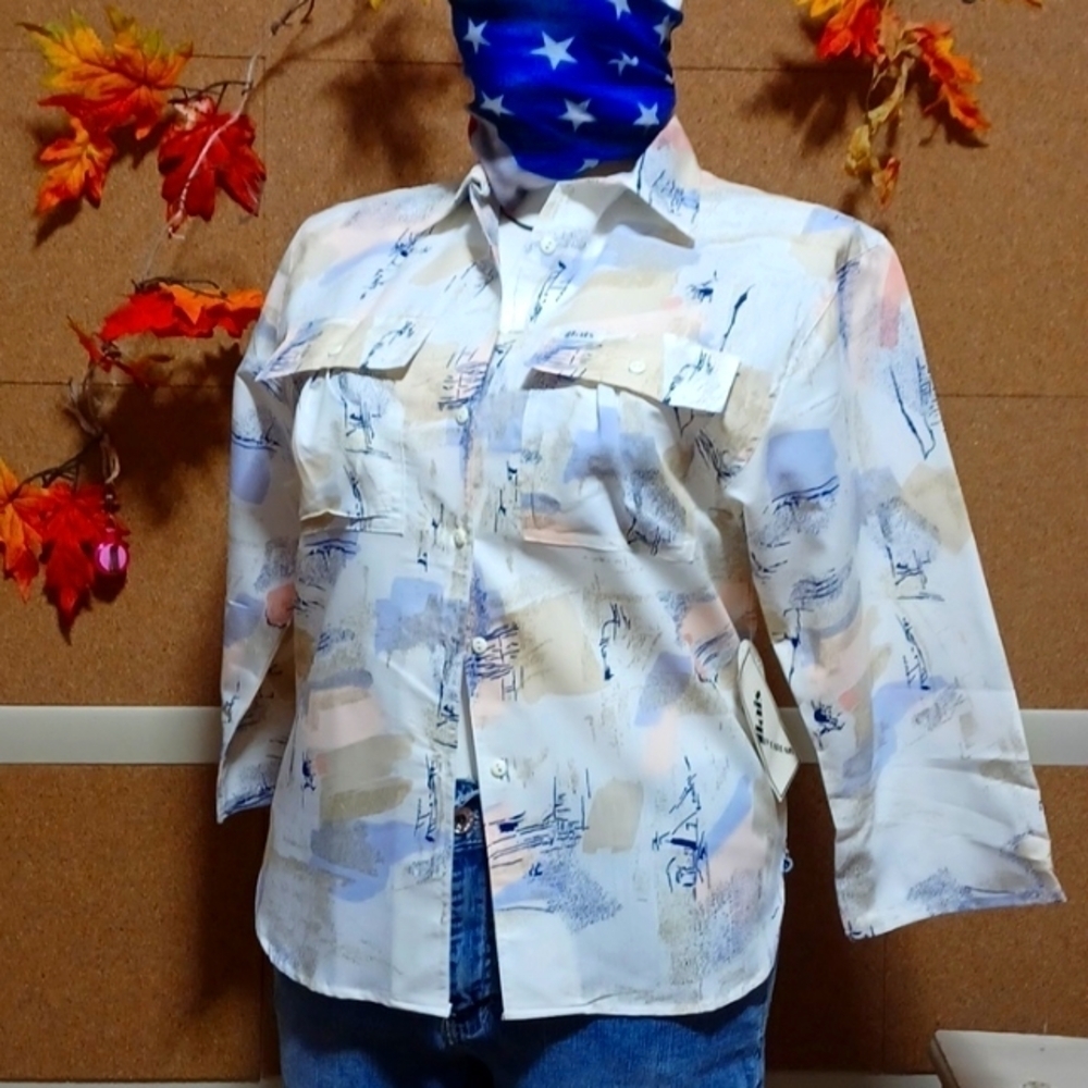 ALAIS by CABRAIS WOMENS TOP SIZE L IN A BEAUTIFUL pastel pink and blue